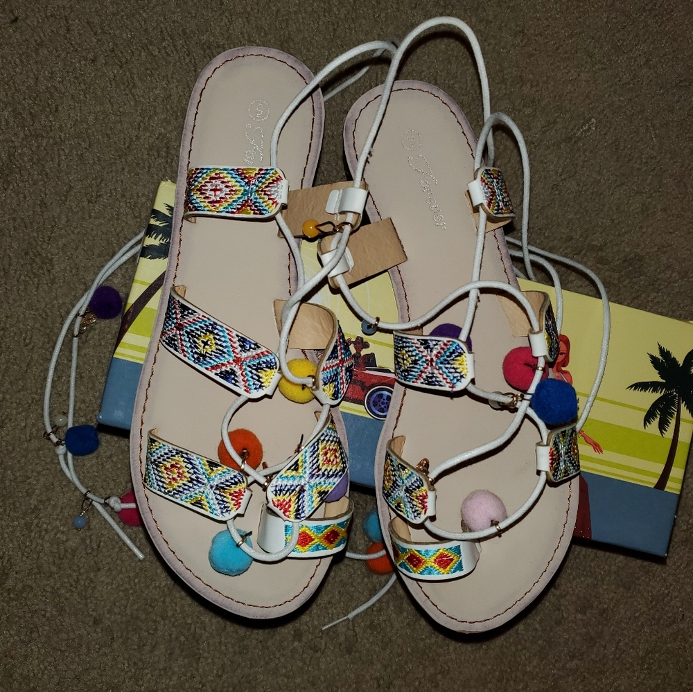 Sandals - Picture 3 of 4